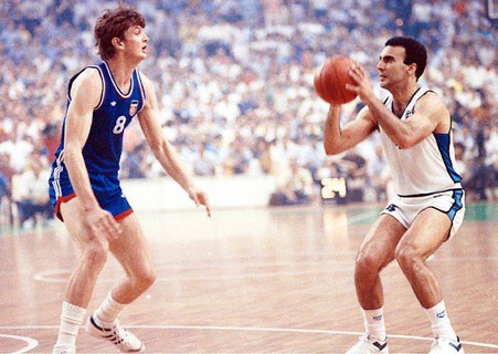 Σαν σήμερα η Εθνική Ελλάδος μπάσκετ προκρίνεται στον τελικό του Ευρωμπάσκετ